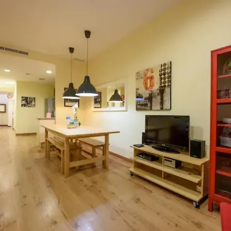 Ramblasrentals Chic & Spacious Flat Pool Table 15m Ramblas - Parking - Wifi *