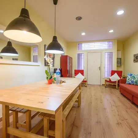 Ramblasrentals Chic & Spacious Flat Pool Table 15m Ramblas - Parking - Wifi Apartment