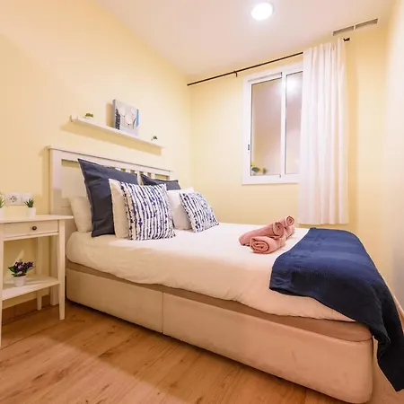 Lägenhet Ramblasrentals Chic & Spacious Flat Pool Table 15m Ramblas - Parking - Wifi