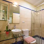 Διαμέρισμα Ramblasrentals Chic & Spacious Flat Pool Table 15m Ramblas - Parking - Wifi