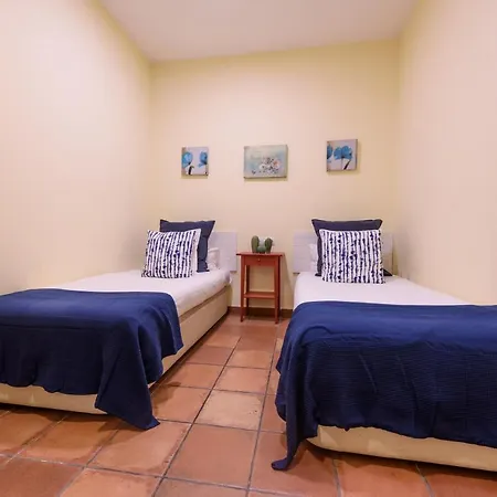 Apartmán Ramblasrentals Chic & Spacious Flat Pool Table 15m Ramblas - Parking - Wifi